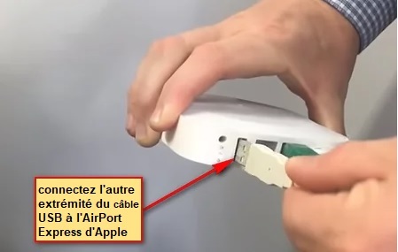 connectez-le-câble-USB-'AirPort-Express-d'Apple